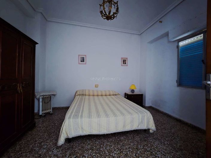 Image No.33-3 Bed Property for sale