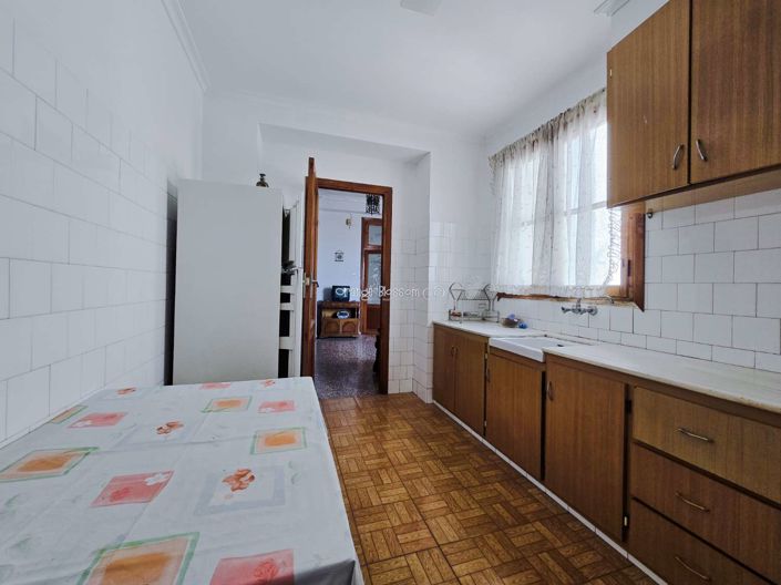 Image No.39-3 Bed Property for sale