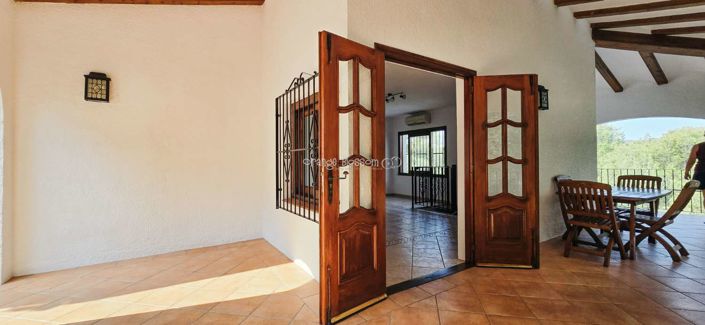 Image No.14-4 Bed Villa for sale