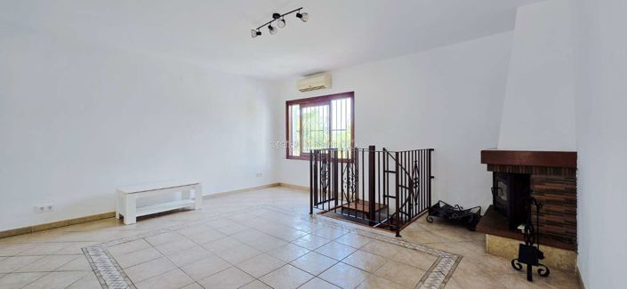 Image No.16-4 Bed Villa for sale