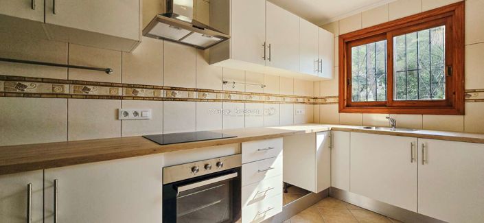 Image No.25-4 Bed Villa for sale