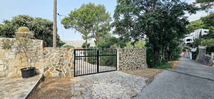 Image No.3-4 Bed Villa for sale