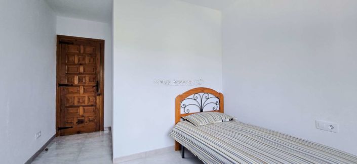 Image No.37-4 Bed Villa for sale