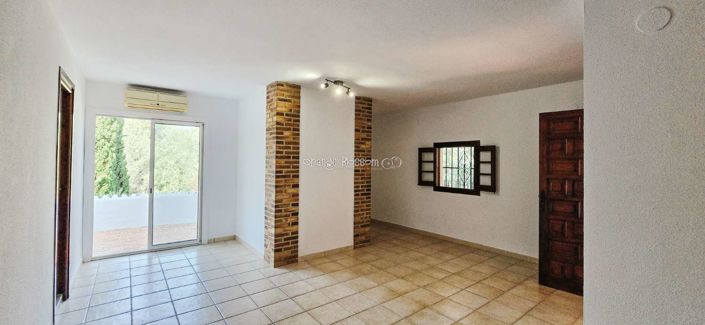 Image No.40-4 Bed Villa for sale