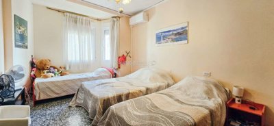 property244750994