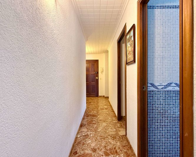 Image No.23-4 Bed Apartment for sale