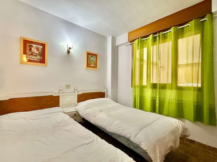 Image No.26-4 Bed Apartment for sale