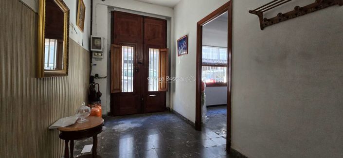 Image No.3-4 Bed Townhouse for sale