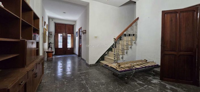 Image No.5-4 Bed Townhouse for sale