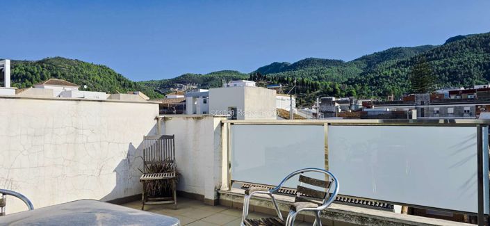 Image No.43-3 Bed Duplex for sale