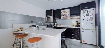 property246207898
