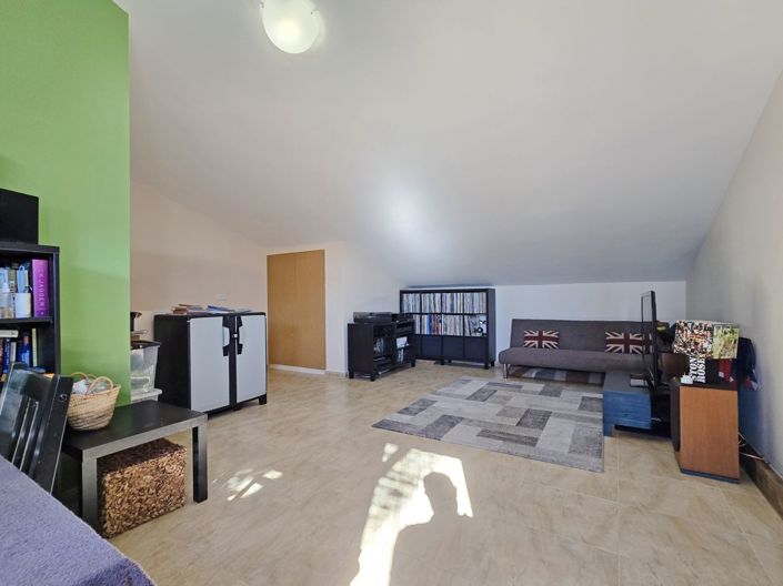 Image No.10-Duplex for sale