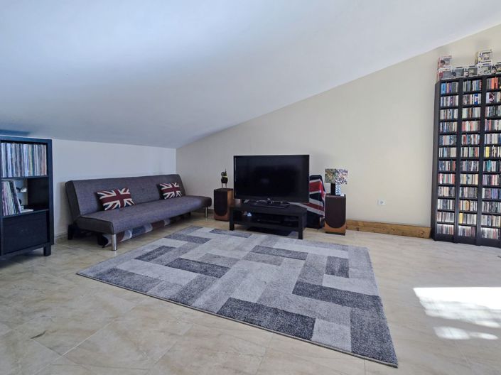 Image No.14-Duplex for sale