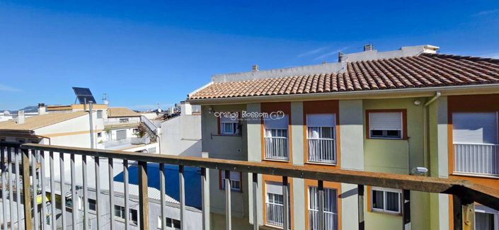 Image No.26-3 Bed Property for sale