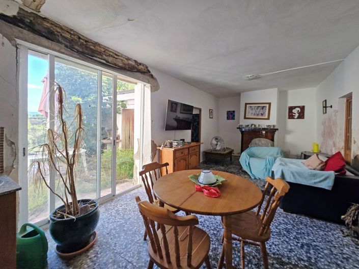 Image No.15-4 Bed Townhouse for sale