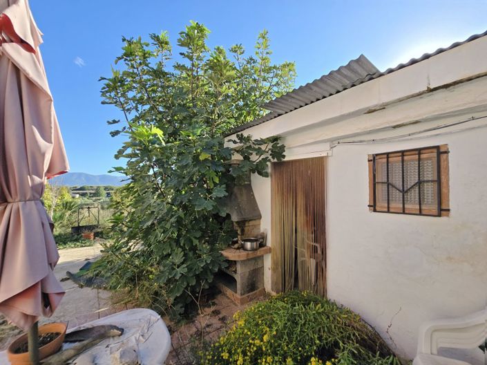 Image No.24-4 Bed Townhouse for sale