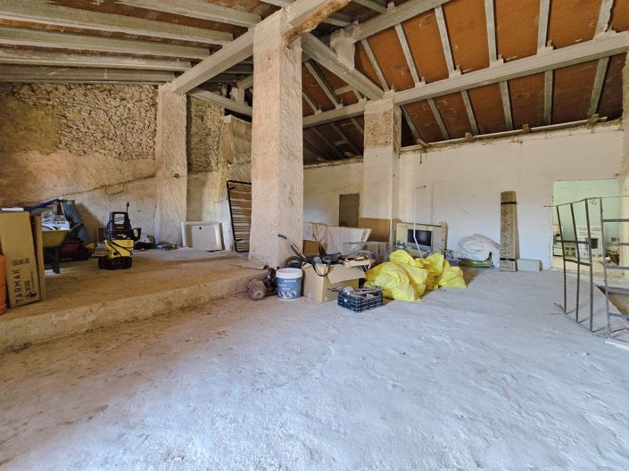 Image No.30-4 Bed Townhouse for sale