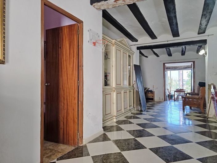 Image No.6-4 Bed Townhouse for sale