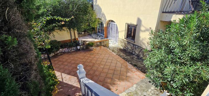 Image No.18-4 Bed Villa for sale