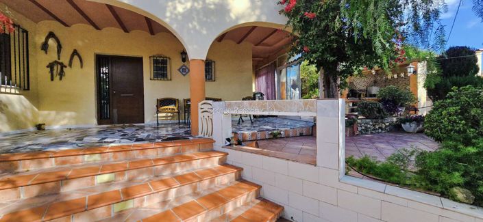 Image No.38-4 Bed Villa for sale