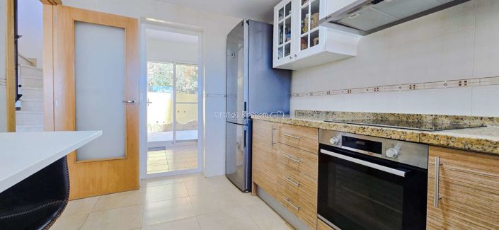 Image No.18-Propriété de 3 chambres à vendre à Ador