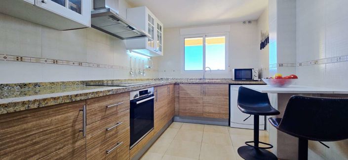 Image No.19-Propriété de 3 chambres à vendre à Ador