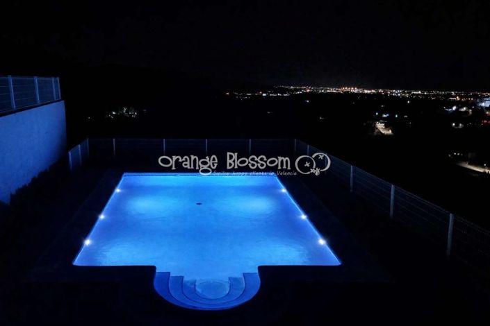 Image No.3-3 Bed Property for sale