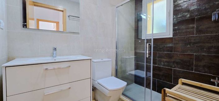 Image No.49-Propriété de 3 chambres à vendre à Ador