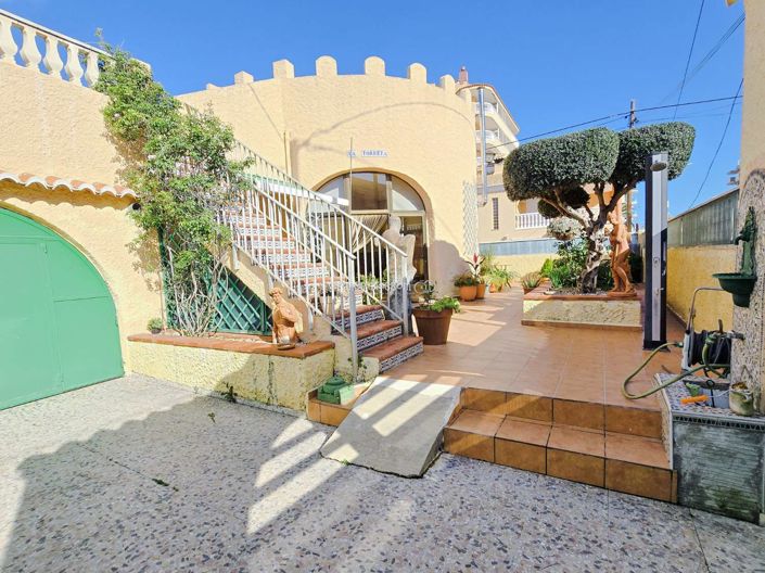 Image No.50-Villa de 3 chambres à vendre à Daimus