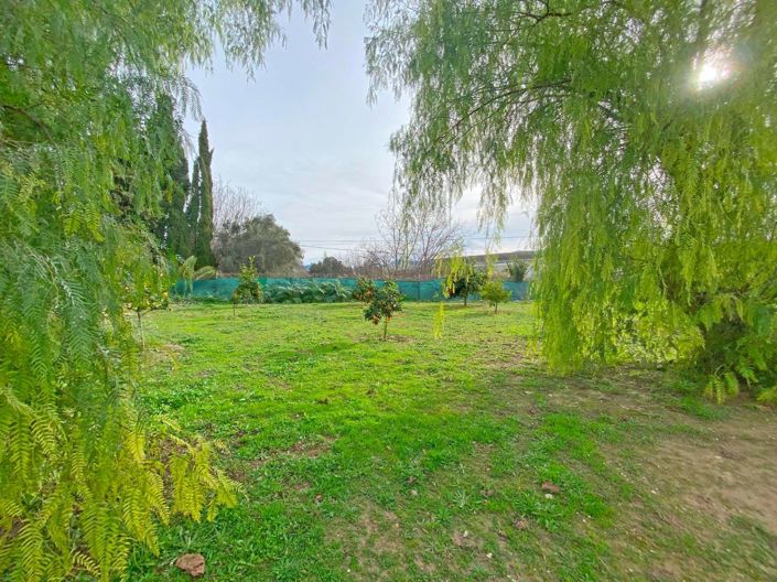 Image No.2-5 Bed Property for sale