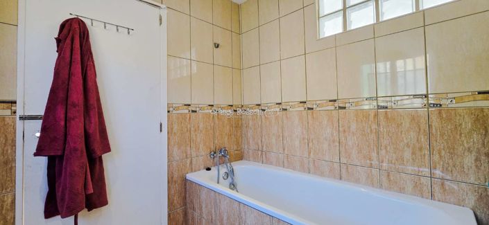 Image No.17-Villa de 5 chambres à vendre à Villalonga