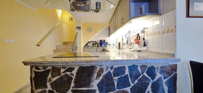 Image No.22-2 Bed Townhouse for sale