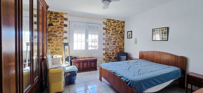 Image No.31-2 Bed Townhouse for sale