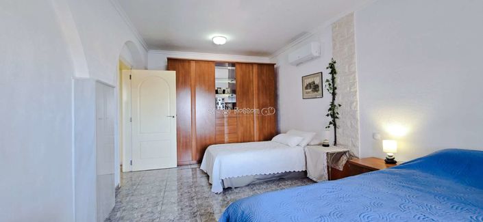 Image No.44-2 Bed Townhouse for sale