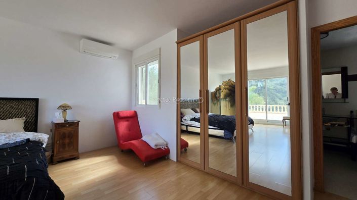 Image No.19-7 Bed Villa for sale