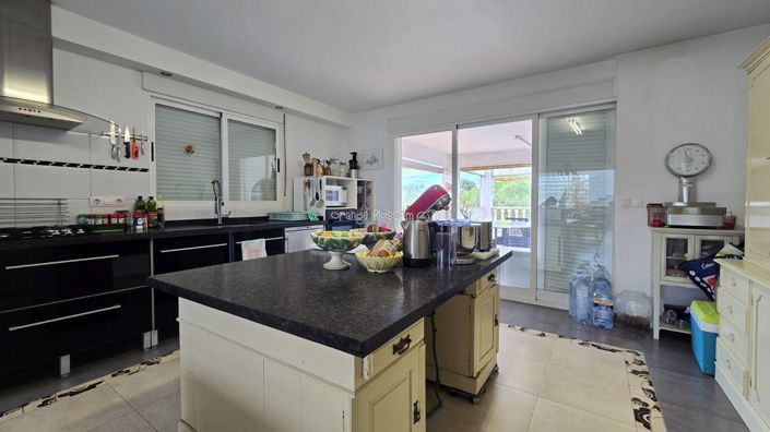Image No.50-7 Bed Villa for sale