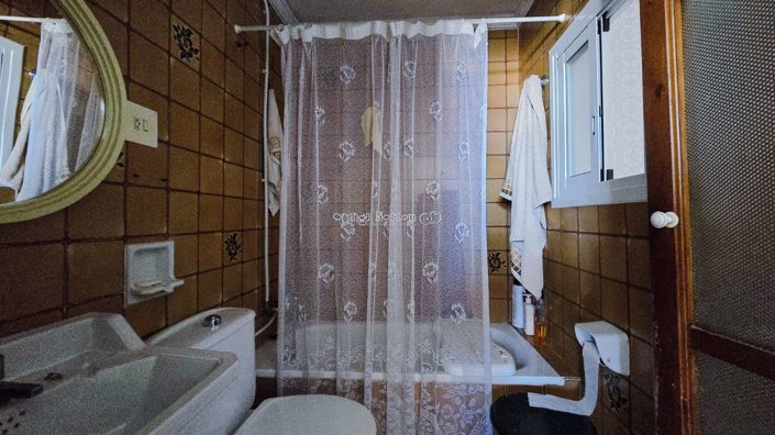 Image No.29-3 Bed Townhouse for sale