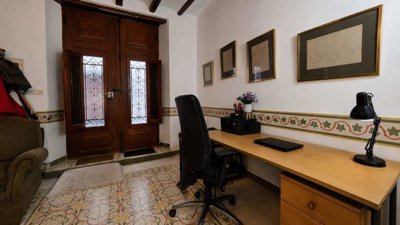 property272312276