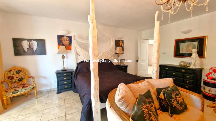 Image No.34-Villa de 6 chambres à vendre à Villalonga