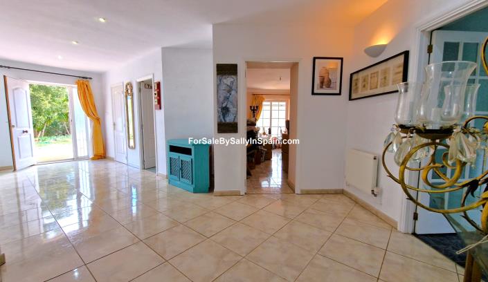 Image No.38-Villa de 6 chambres à vendre à Villalonga