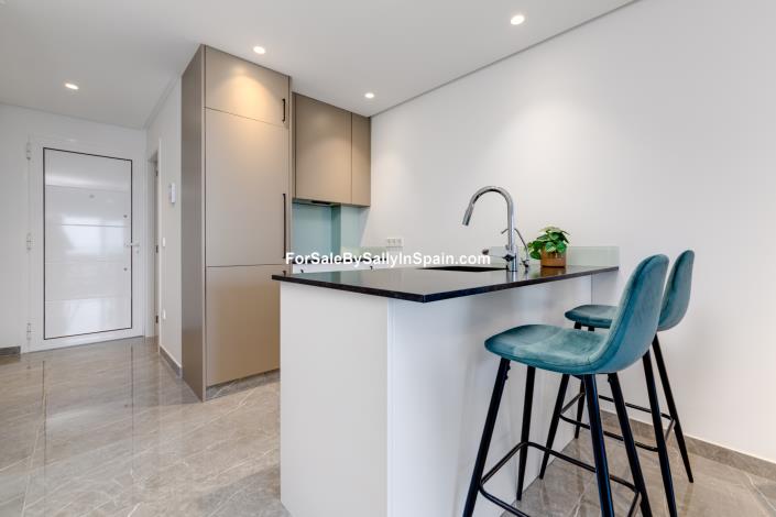 Image No.12-2 Bed Apartment for sale