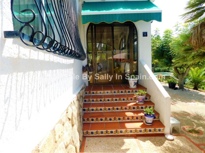 Image No.11-3 Bed Villa for sale