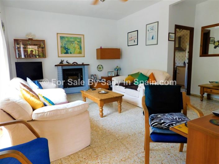 Image No.18-3 Bed Villa for sale