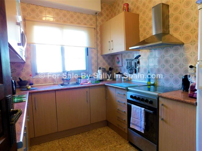 Image No.19-3 Bed Villa for sale