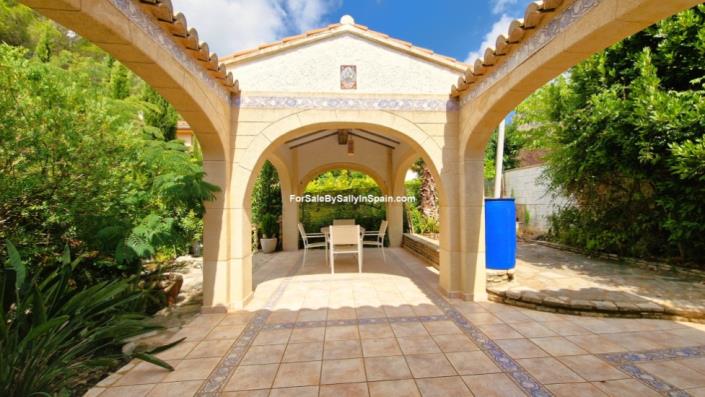 Image No.8-5 Bed Villa for sale