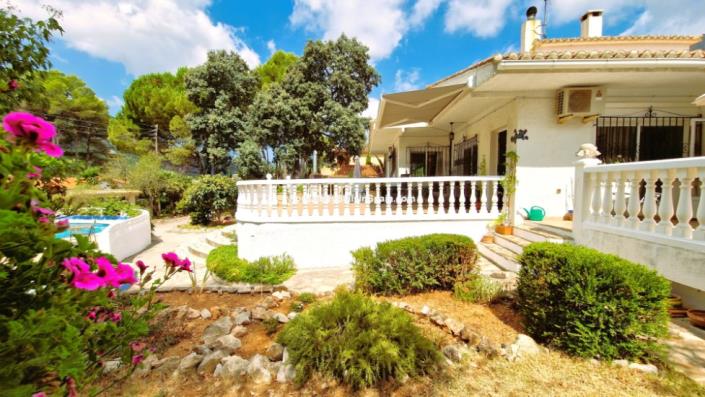 Image No.10-5 Bed Villa for sale