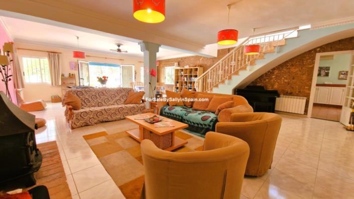 Image No.19-5 Bed Villa for sale