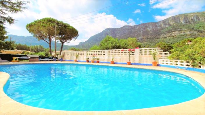 Image No.5-5 Bed Villa for sale