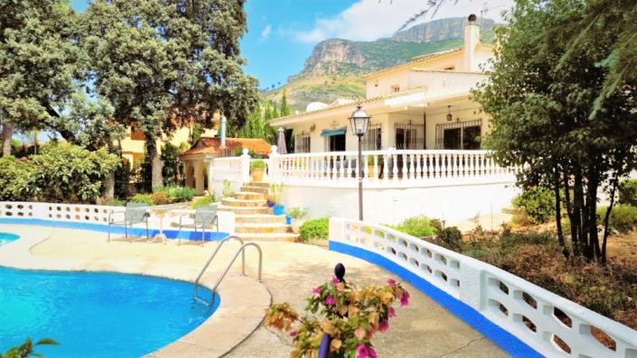 Image No.43-5 Bed Villa for sale