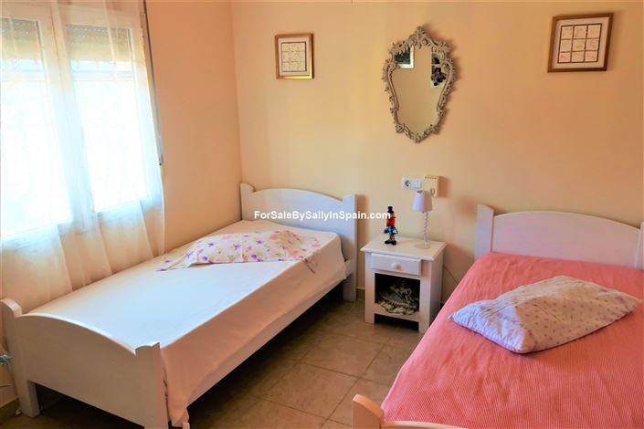 Image No.44-Villa de 4 chambres à vendre à Gandía